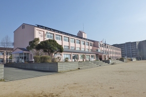 [建公][2022]すずかけ台小学校外壁等改修工事